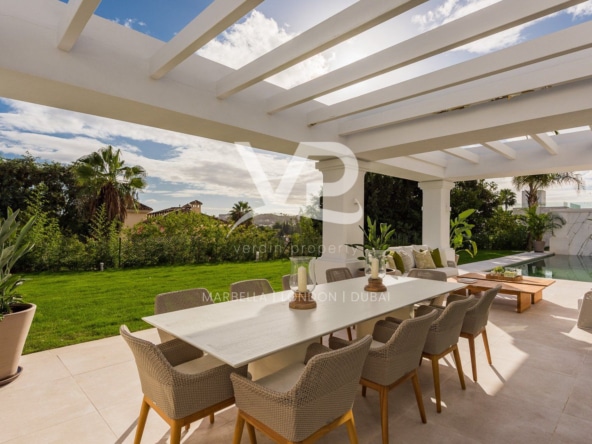 Casa Diocles, classic modern villa in Nueva Andalucia - Verdin Property