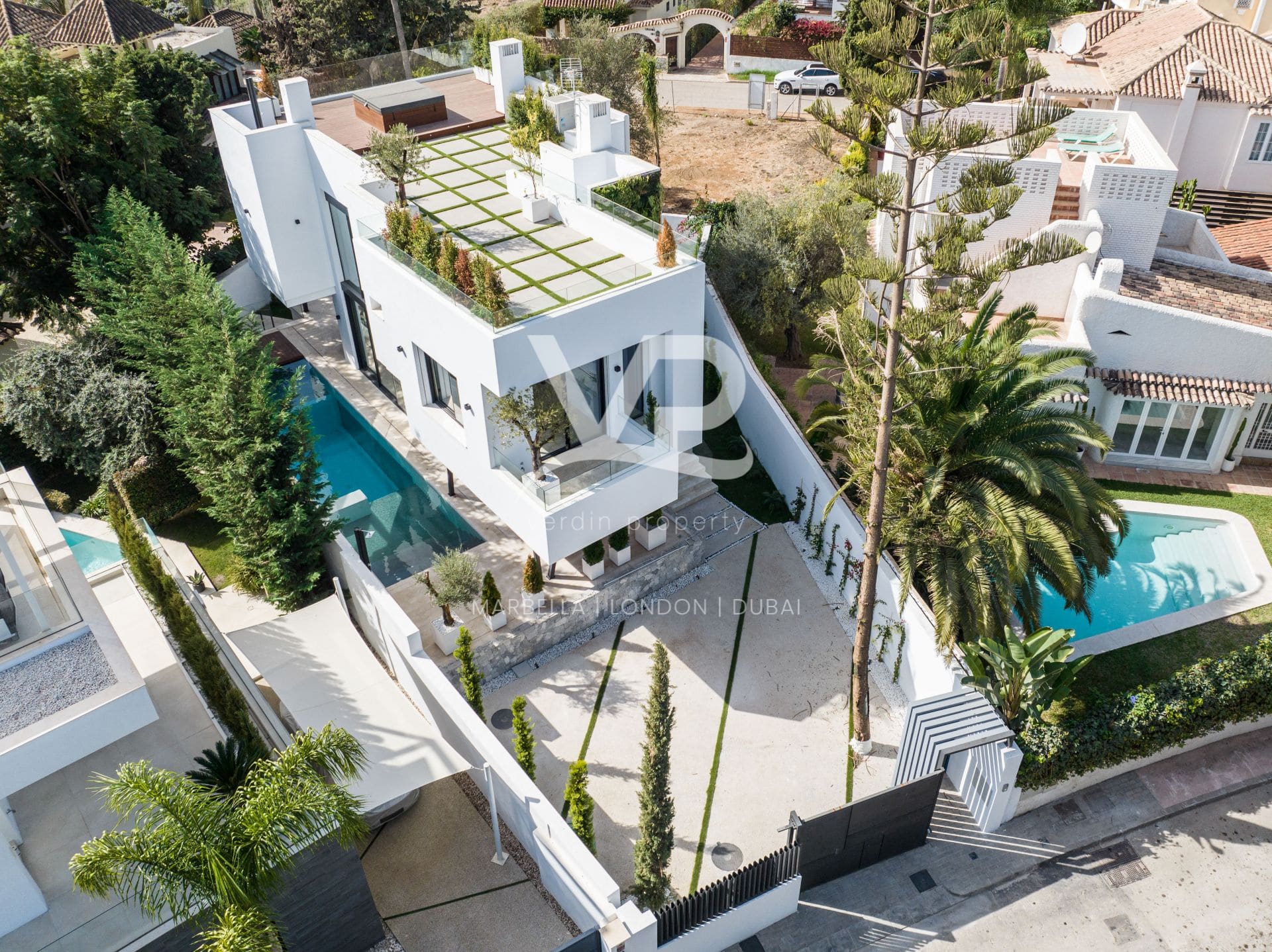 Villa Cypress, modern beachside villa