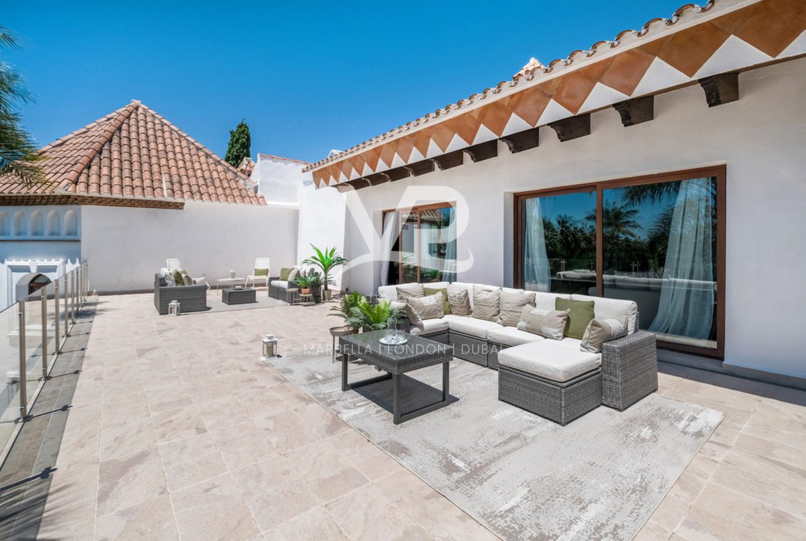 Villa Nolita, grand mansion near Puerto Banus