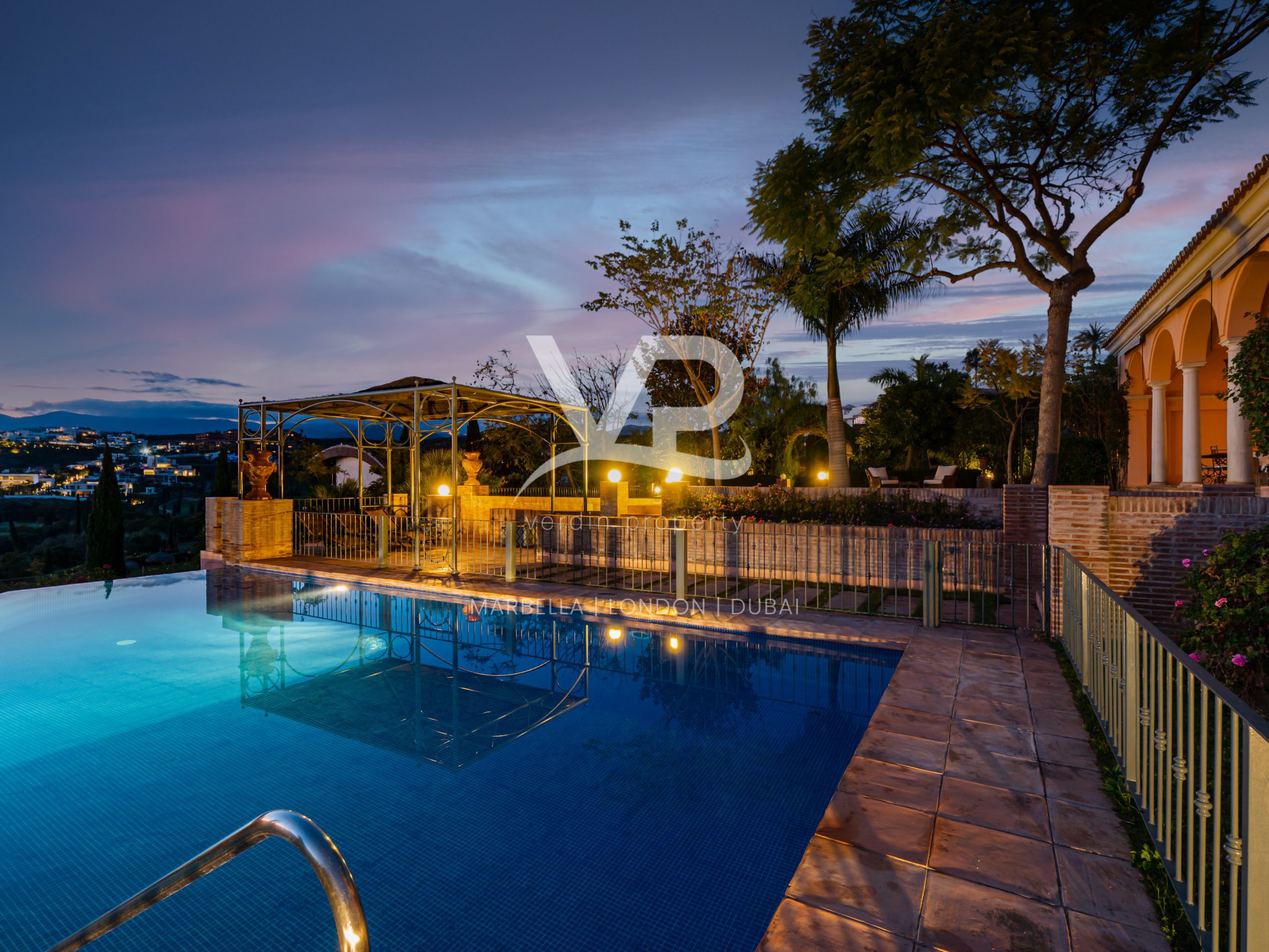 Villa Pace, luxury Mediterranean villa in Los Flamingos
