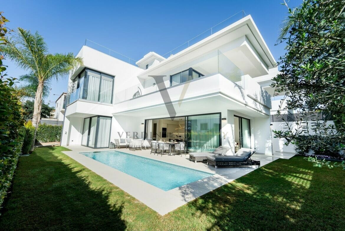 Helt ny modern villa i Rio Verde, Golden Mile