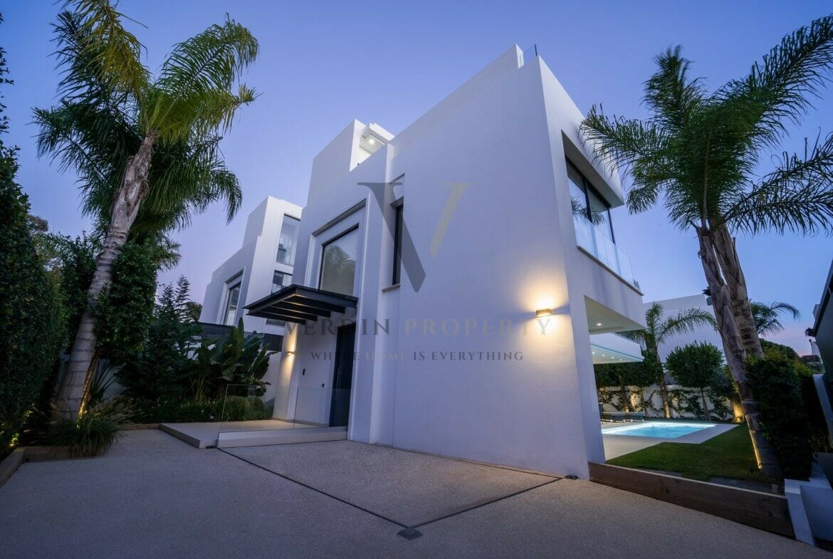 Helt ny modern villa i Rio Verde, Golden Mile