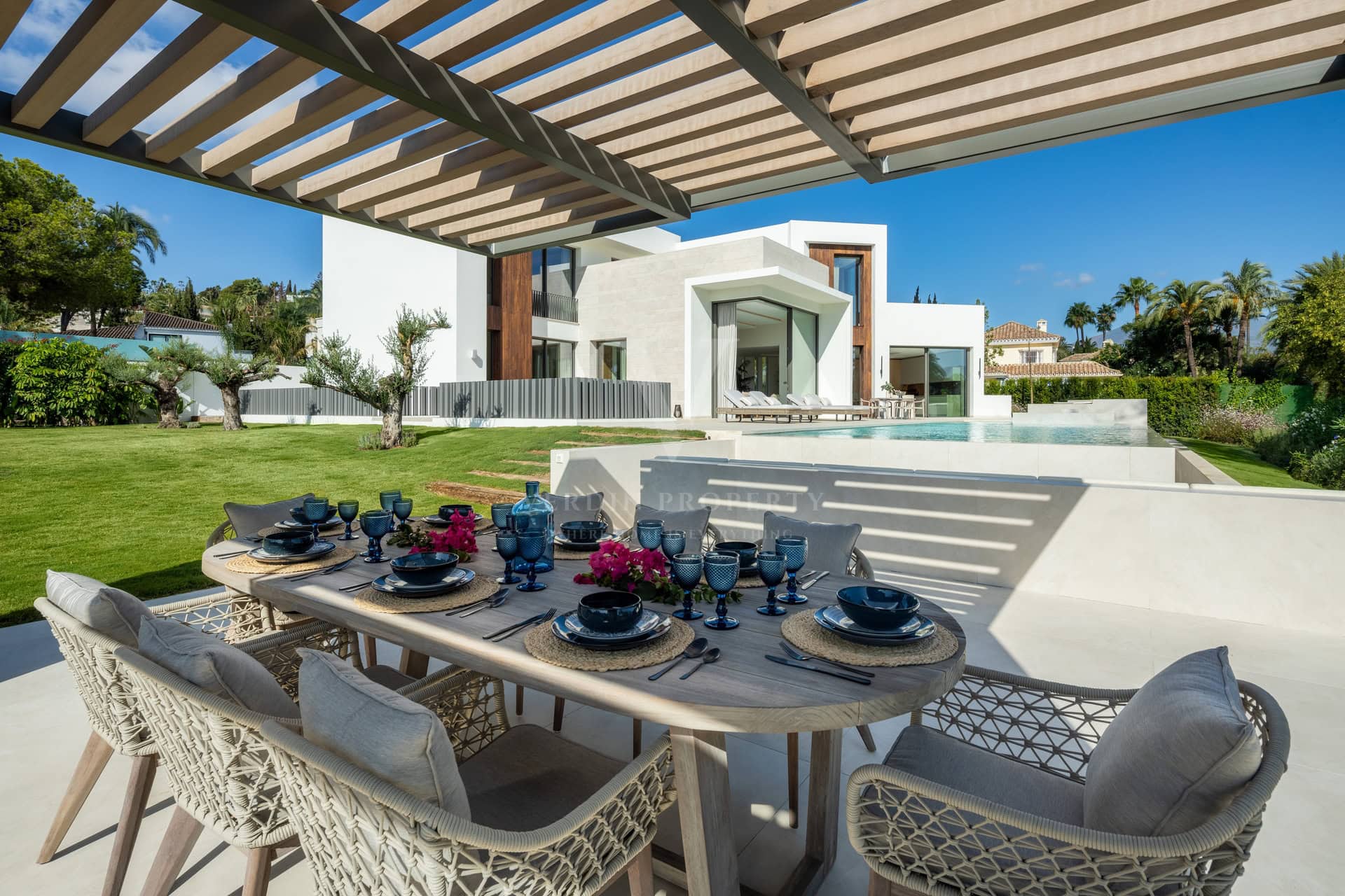 Villa Imagine, eerstelijns golfvilla in Las Brisas - Verdin Property