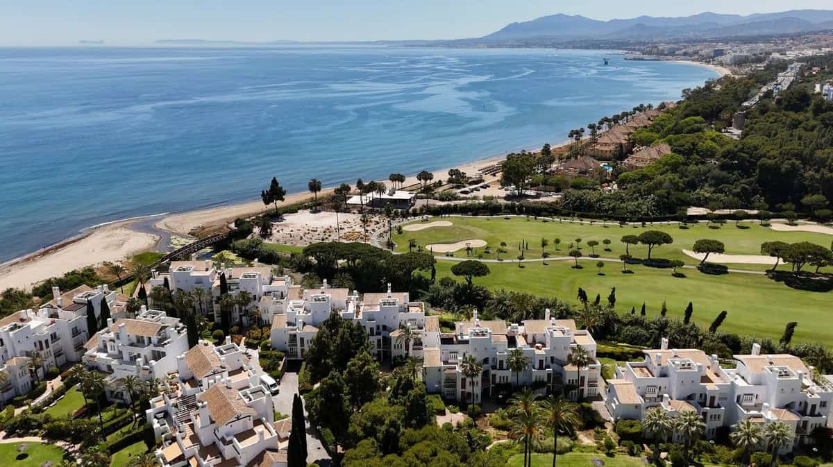 Neighbourhoods of Marbella East