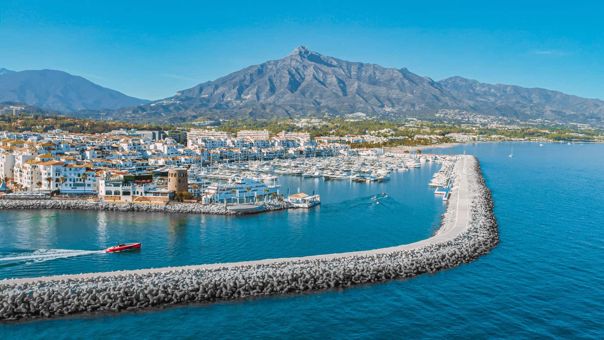 Puerto Banús marina — Marbella