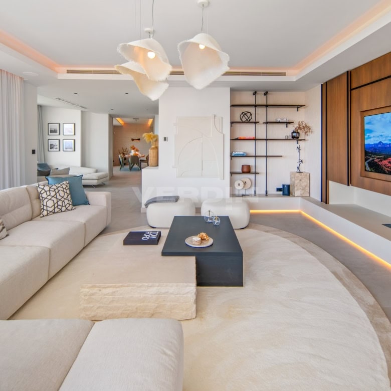 780